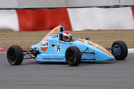 Nils K. Vestergaard fik problemer med bremserne i 2. FFB-heat på Circuit Zolder.